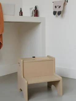 Niños Nofred Taburete de madera Graffiti