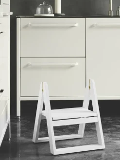 Gejst Taburete plegable de madera de fresno Reech