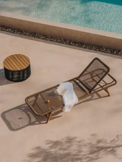 Tumbona de madera de acacia Dandara^ Tumbonas