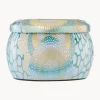 Voluspa Vela perfumada artesanal California Summers (sal marina, vainilla cálida, madera de teca)