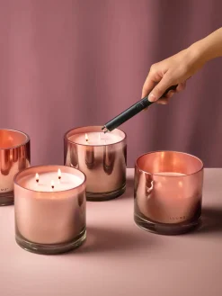 Bloomingville Vela perfumada de tres mechas Statement