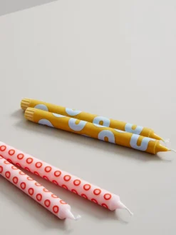 Studio About Velas cónicas Happy, 4 uds.