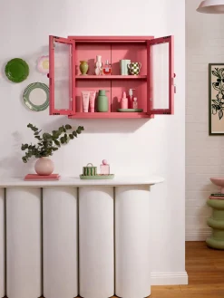 Mustard Made Vitrina de pared The Kit